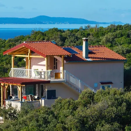 Robinson House Jerena Vakantiehuis *