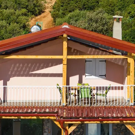 Robinson House Jerena Vakantiehuis