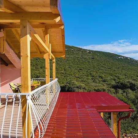 Robinson House Jerena Vakantiehuis
