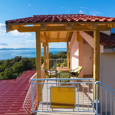 Robinson House Jerena Vakantiehuis *