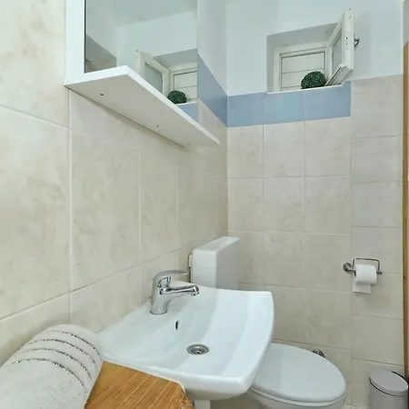 Robinson House Jerena Vakantiehuis *