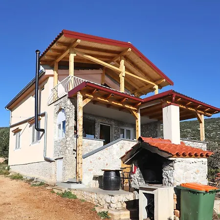 Vakantiehuis Robinson House Jerena *