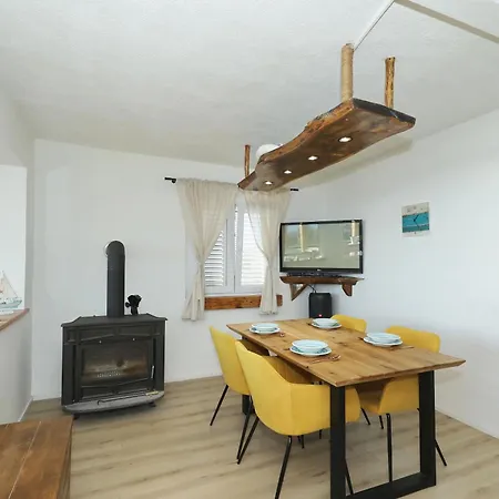 Vakantiehuis Robinson House Jerena *