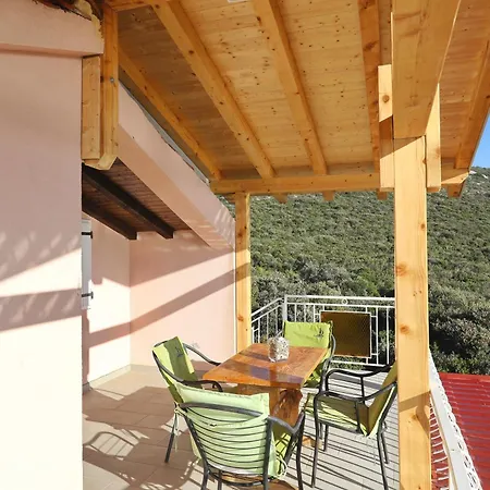 Robinson House Jerena Vakantiehuis *